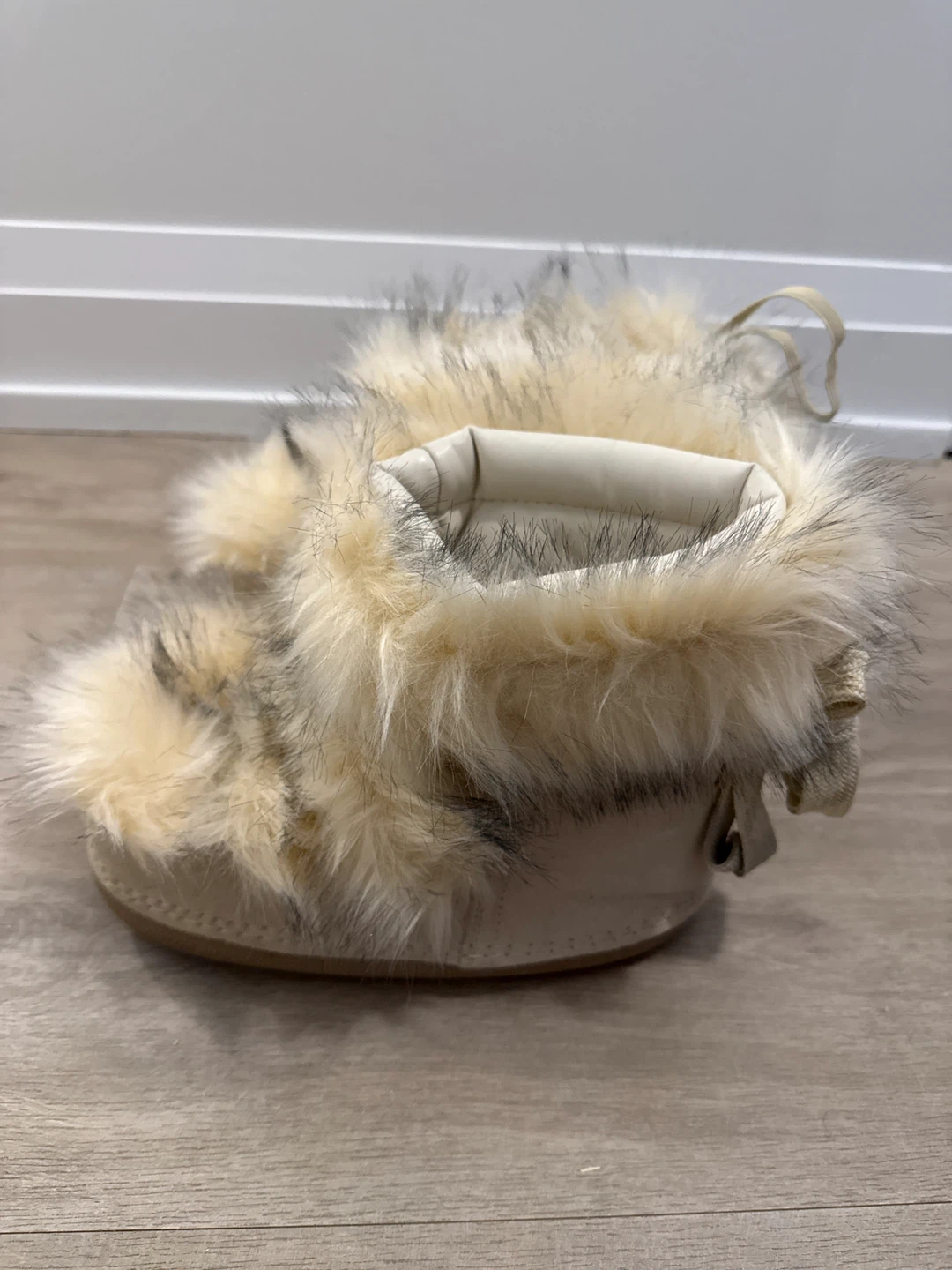Moon Boot Style Furry Winter Boots - Size 38-40