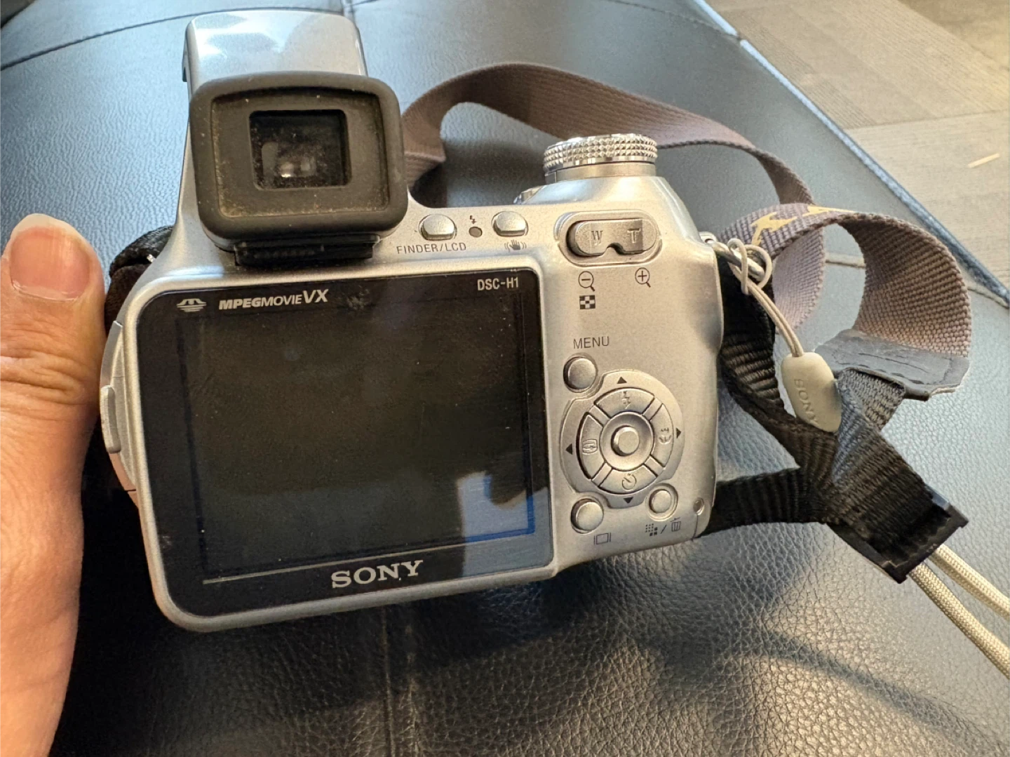 Sony DSC-H1 Digital Camera - photo 2