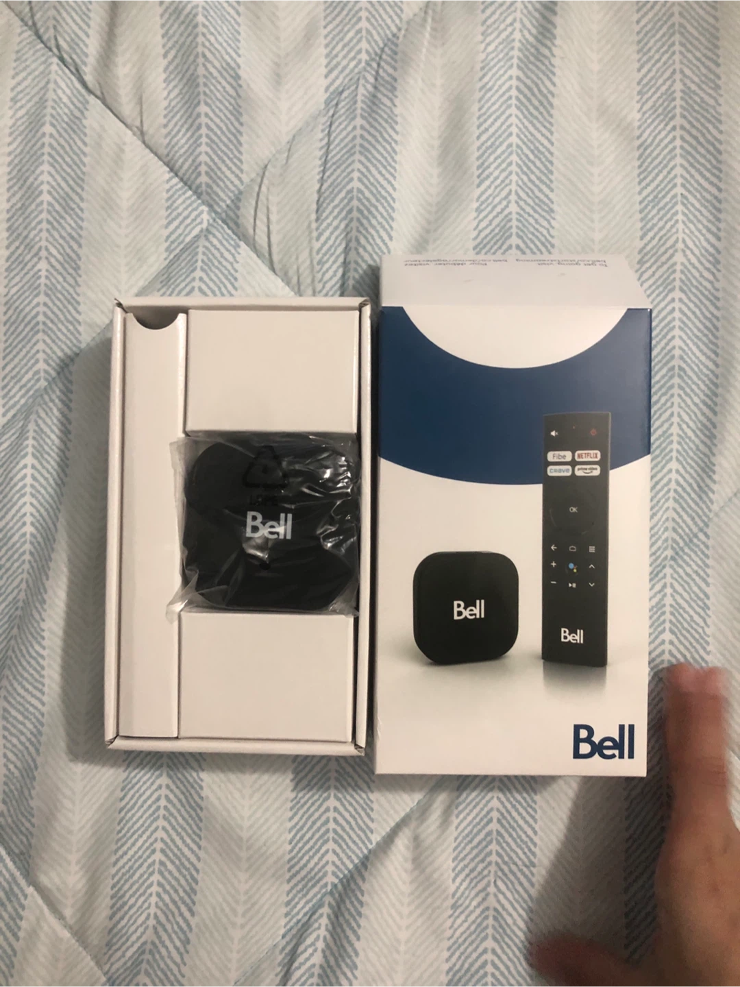New Bell Fibe TV Box with Remote - photo 2