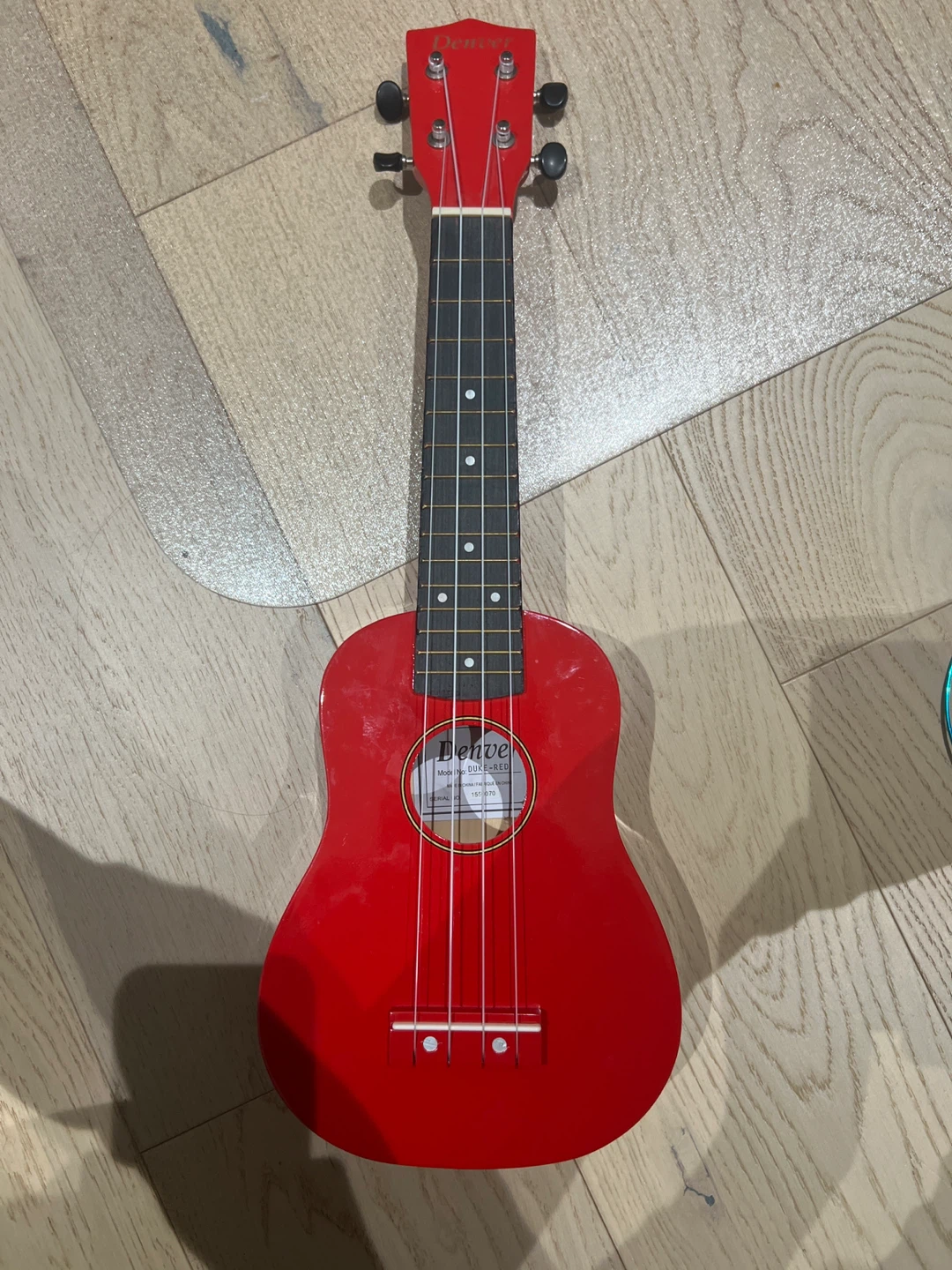 Denver Red Soprano Ukulele