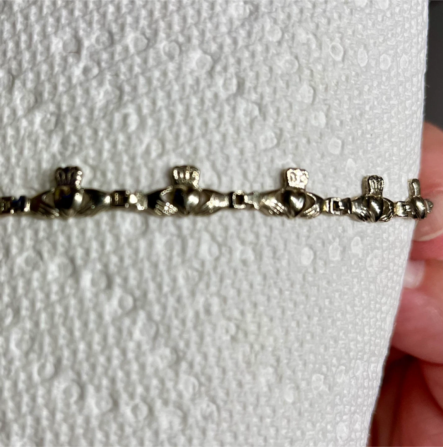 Claddagh Bracelet, Liffey Gold - photo 2