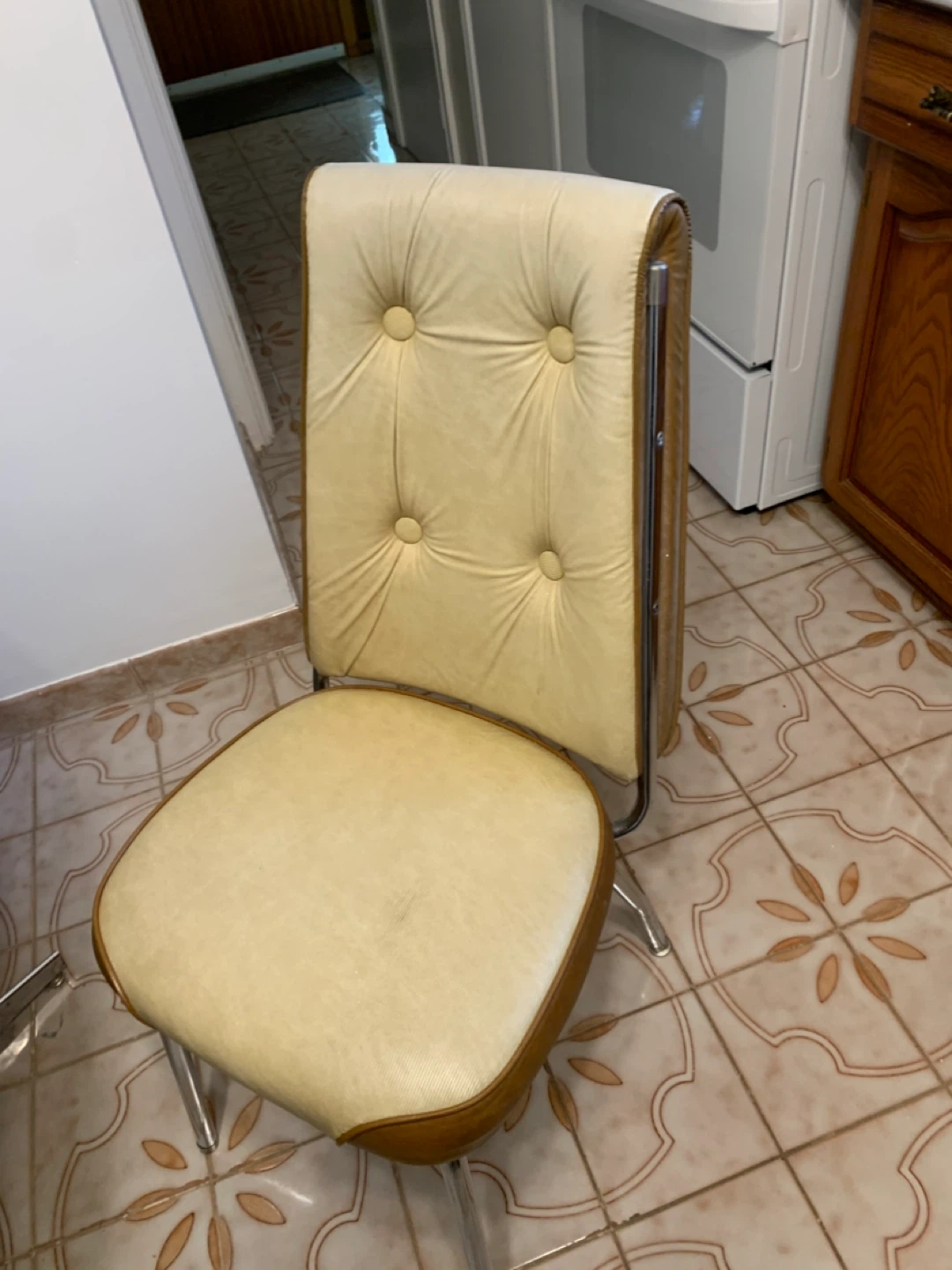 Vintage Dining Chairs - Set of 4 - photo 2