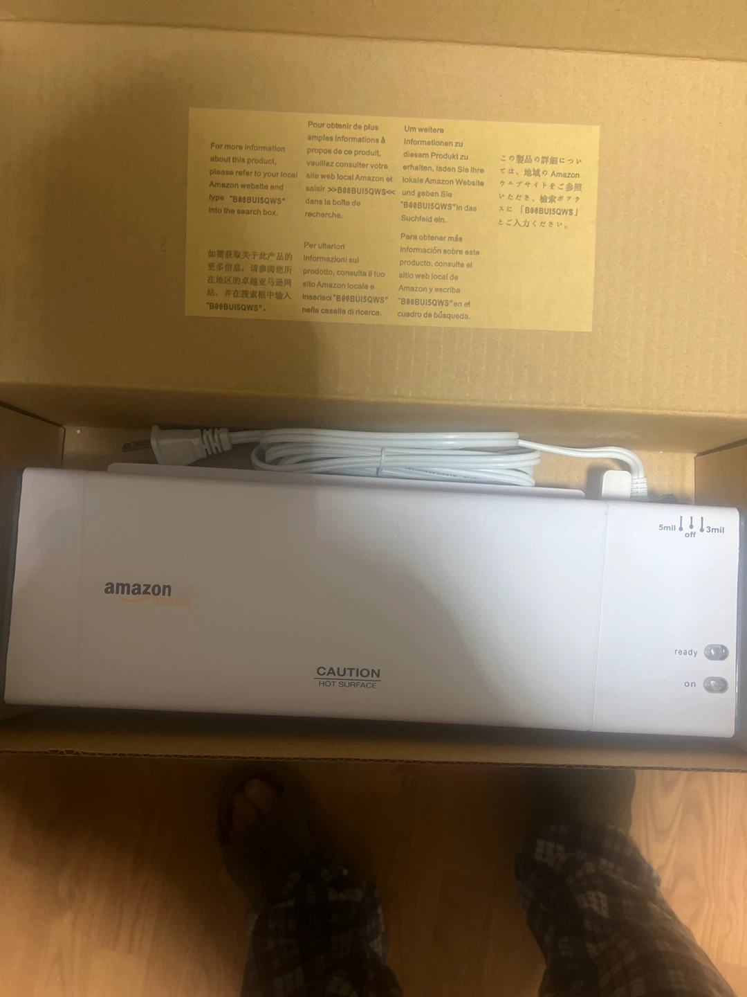 Amazon Basics Thermal Laminator Machine