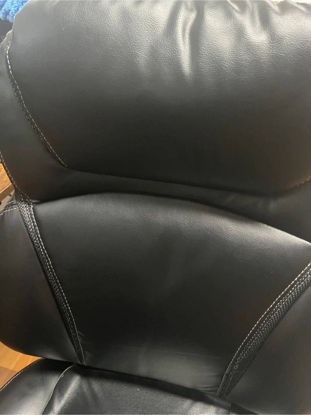 Black Leather Executive Office Chair - photo 2