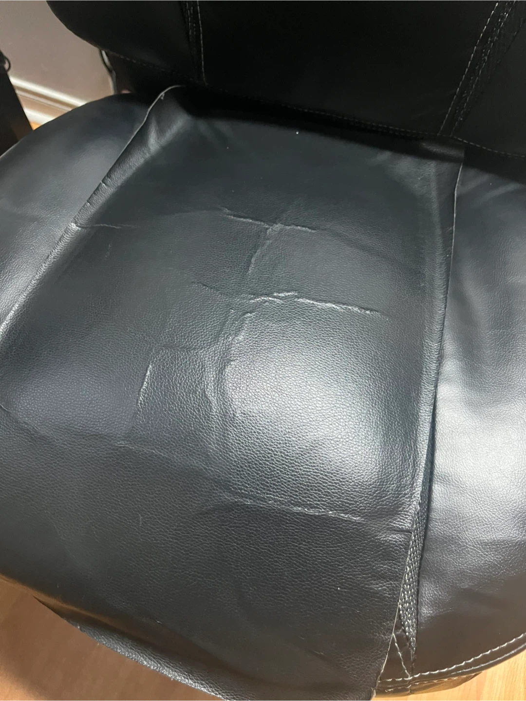 Black Leather Executive Office Chair - photo 4