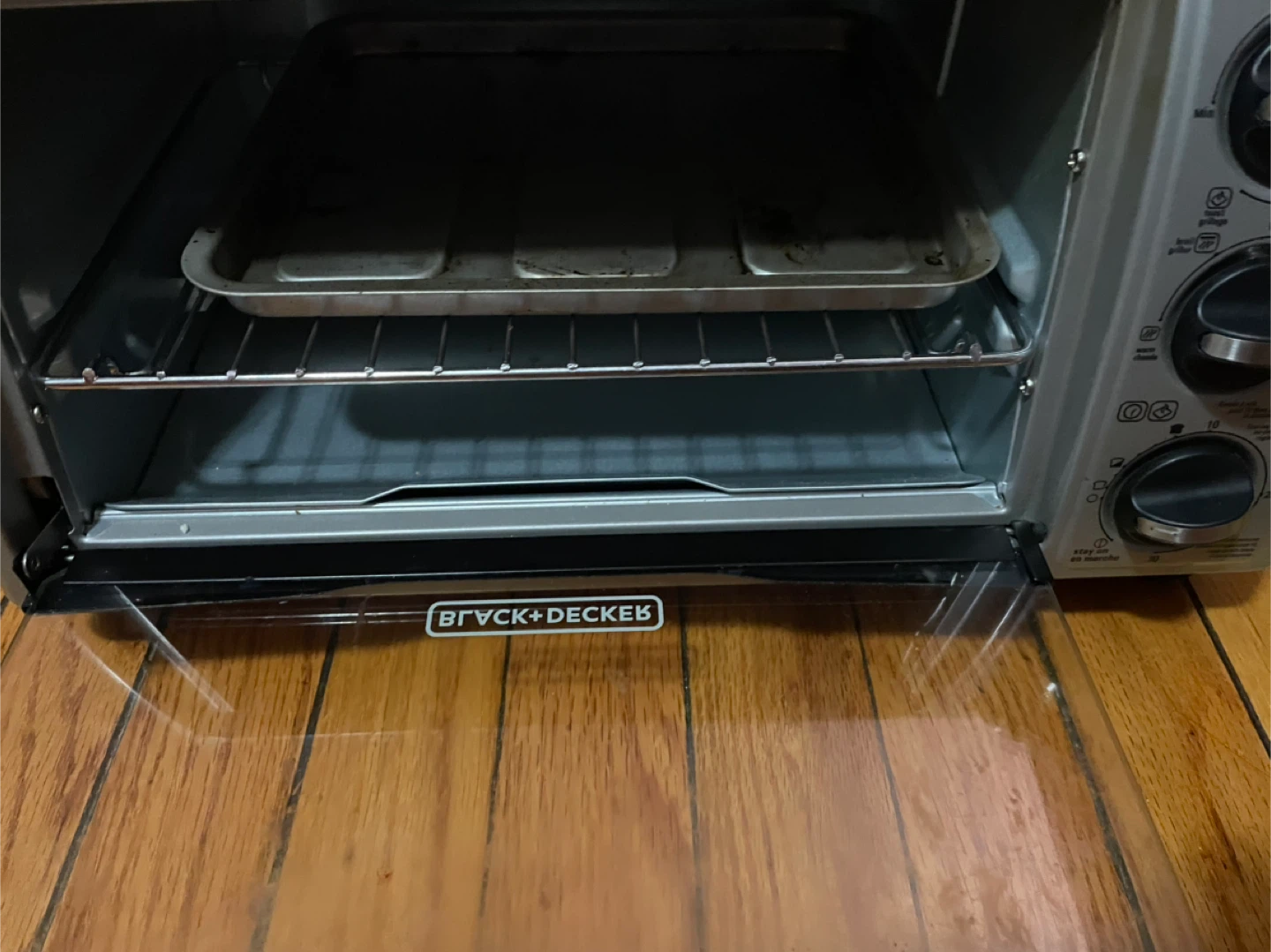 Black+Decker Toaster Oven - photo 2