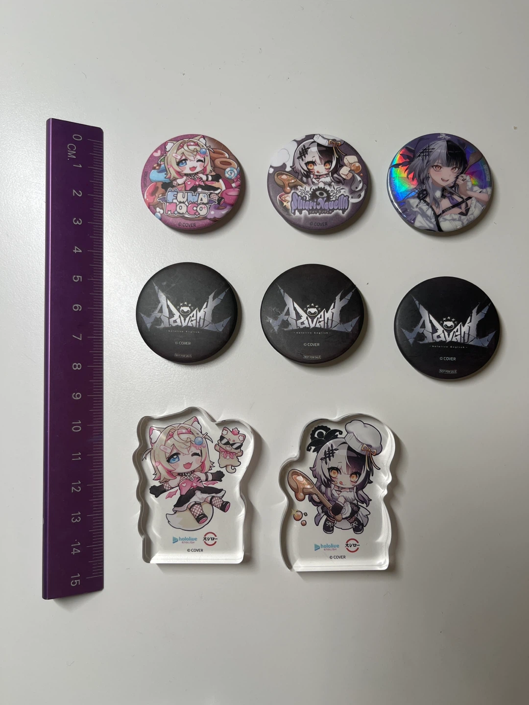 Hololive advent fuwamoco shiori badges standee authentic item - photo 2