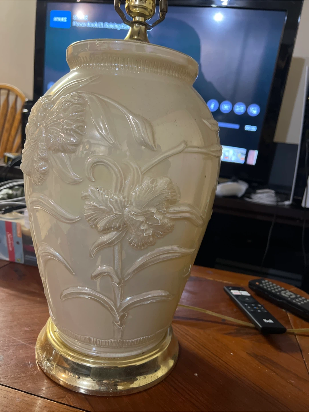 Floral Ceramic Table Lamp - photo 3