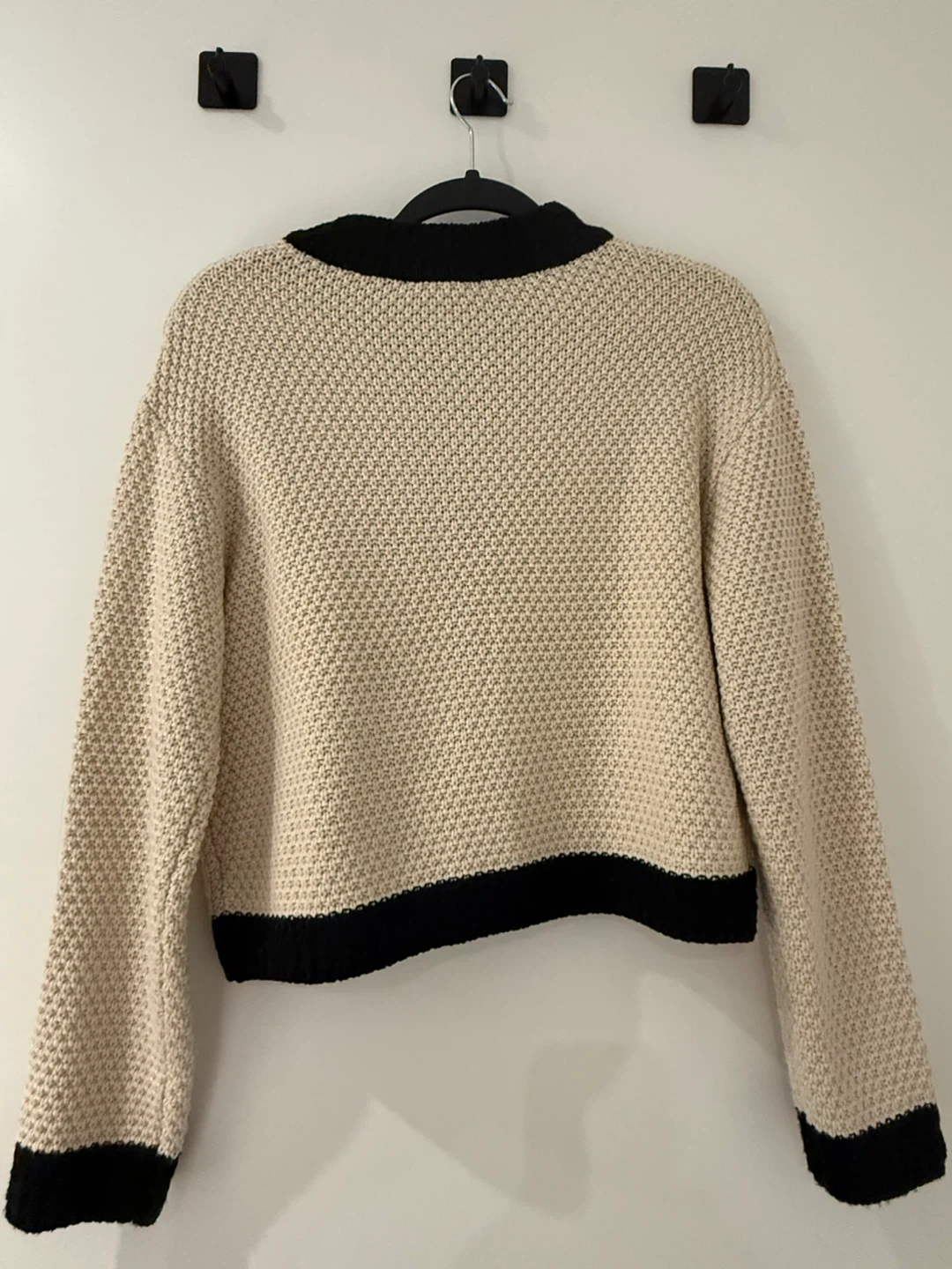 Beige & Black Knit Cardigan - photo 2