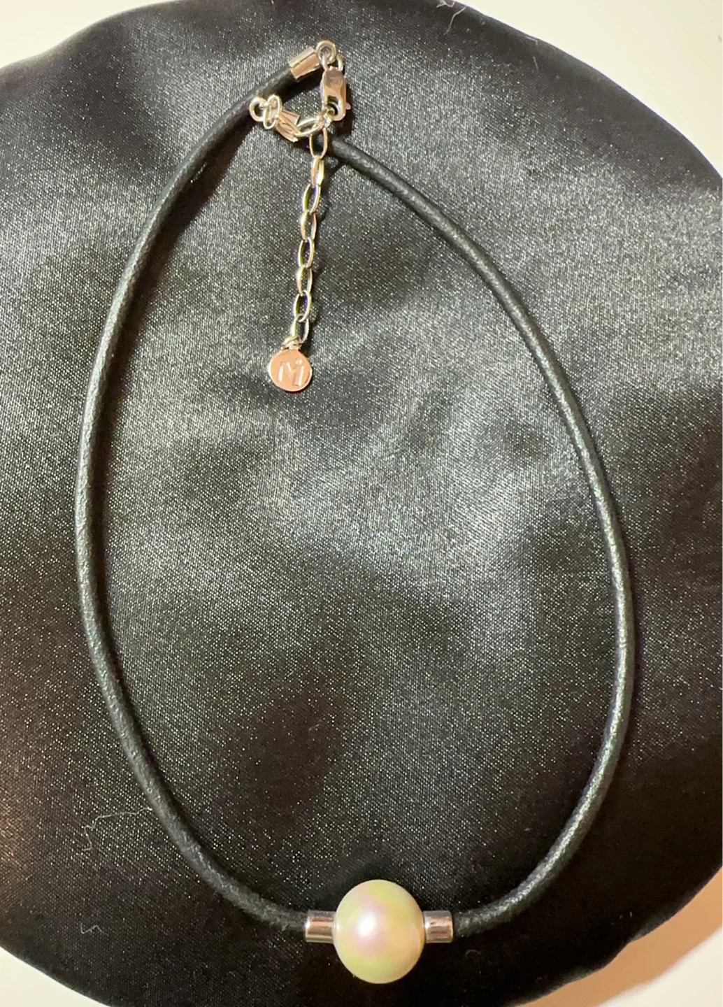 Beautiful MAJORICA PEARL AND sterling silver necklace