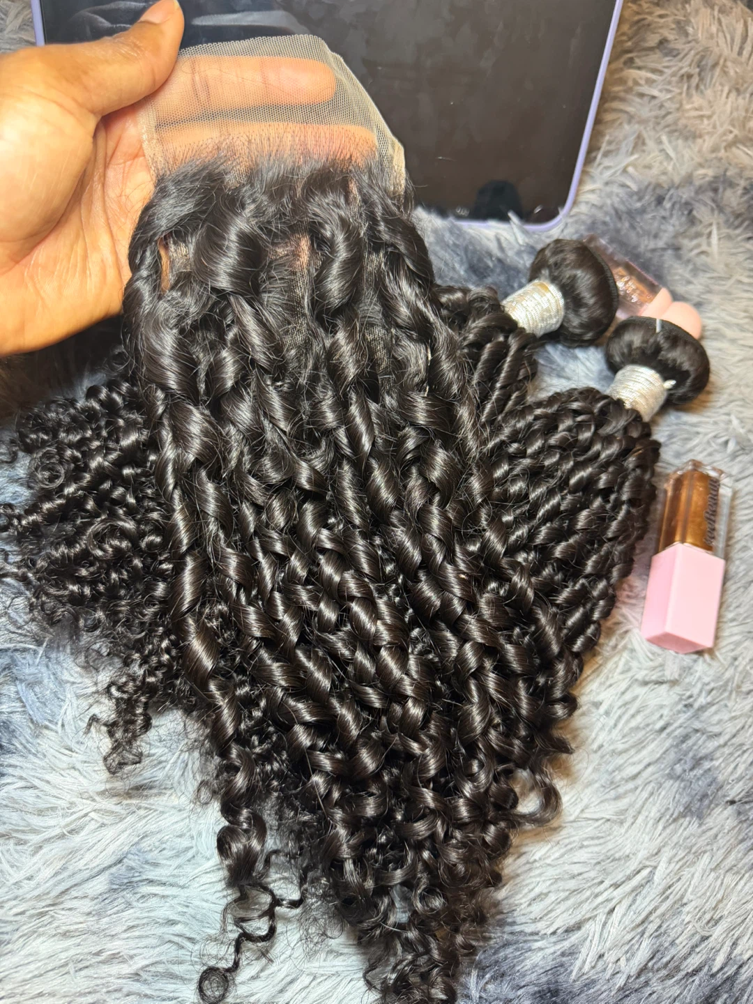 Raw Vietnamese Pixie curls (2 bundles with closure 4*4) - photo 2