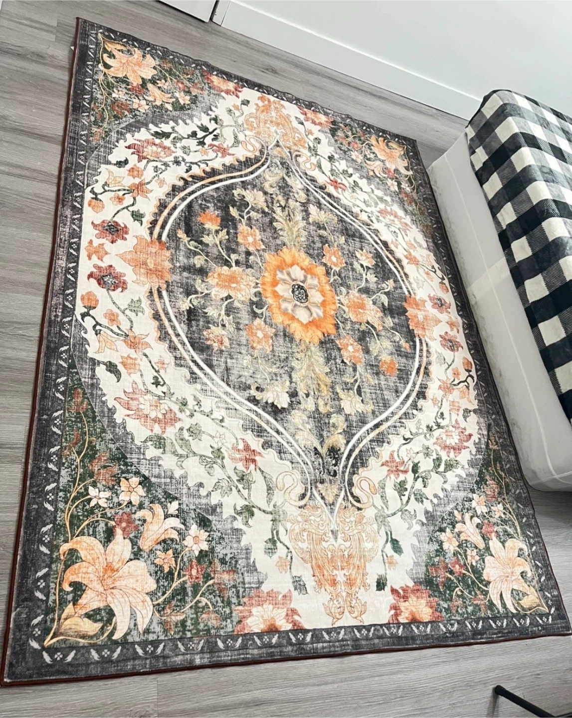 Floral Area Rug - Home Decor + drawer organizer