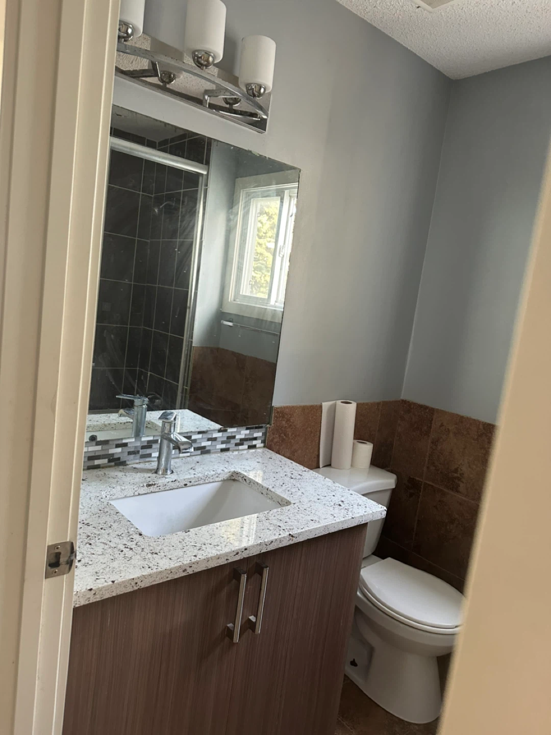 House for rent - photo 5