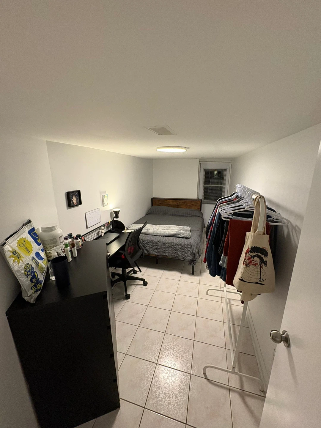 Room for Rent - Downtown - photo 5
