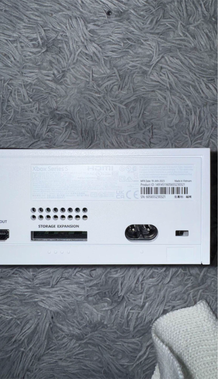 Xbox Series S Console - Like New! - photo 2