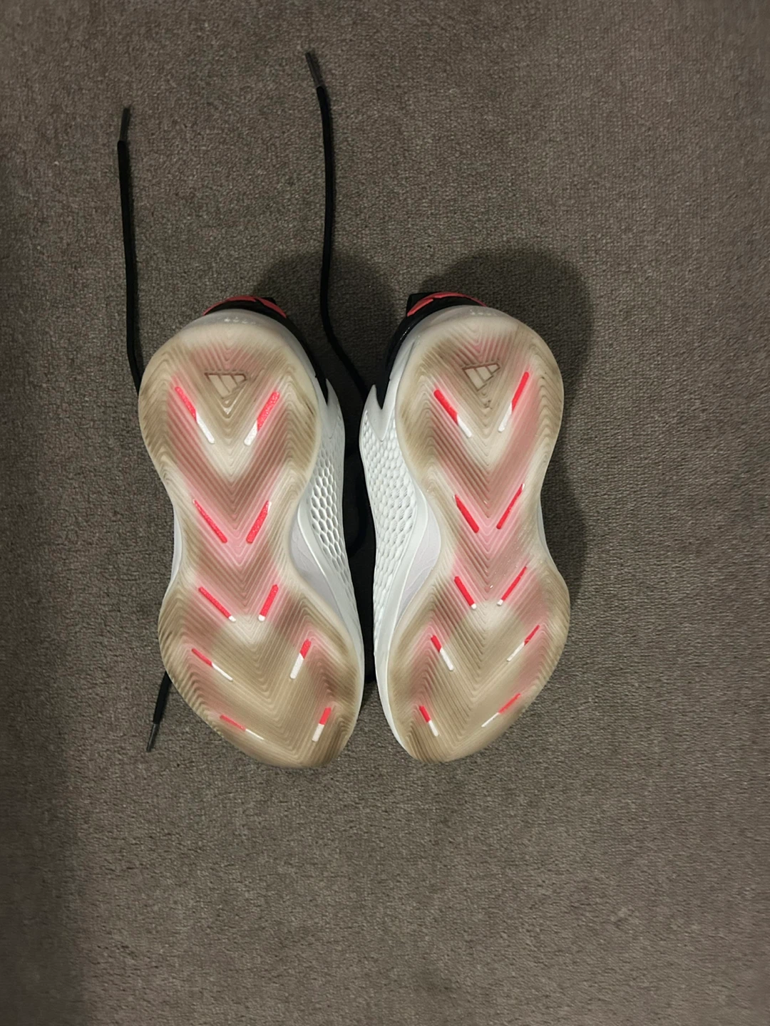 AE1 Adidas Basketball Shoes - Size 9 - photo 2