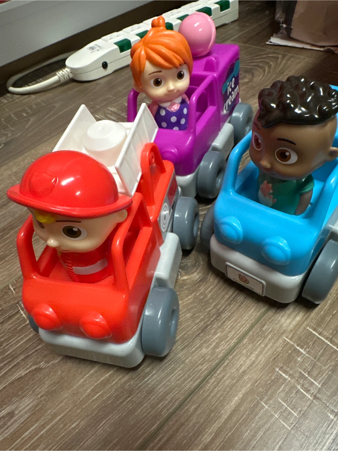 Cocomelon Vehicle Toys - Set of 3 - photo 2