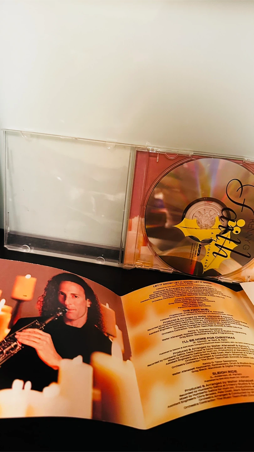 Kenny G - Faith: A Holiday Album - photo 3