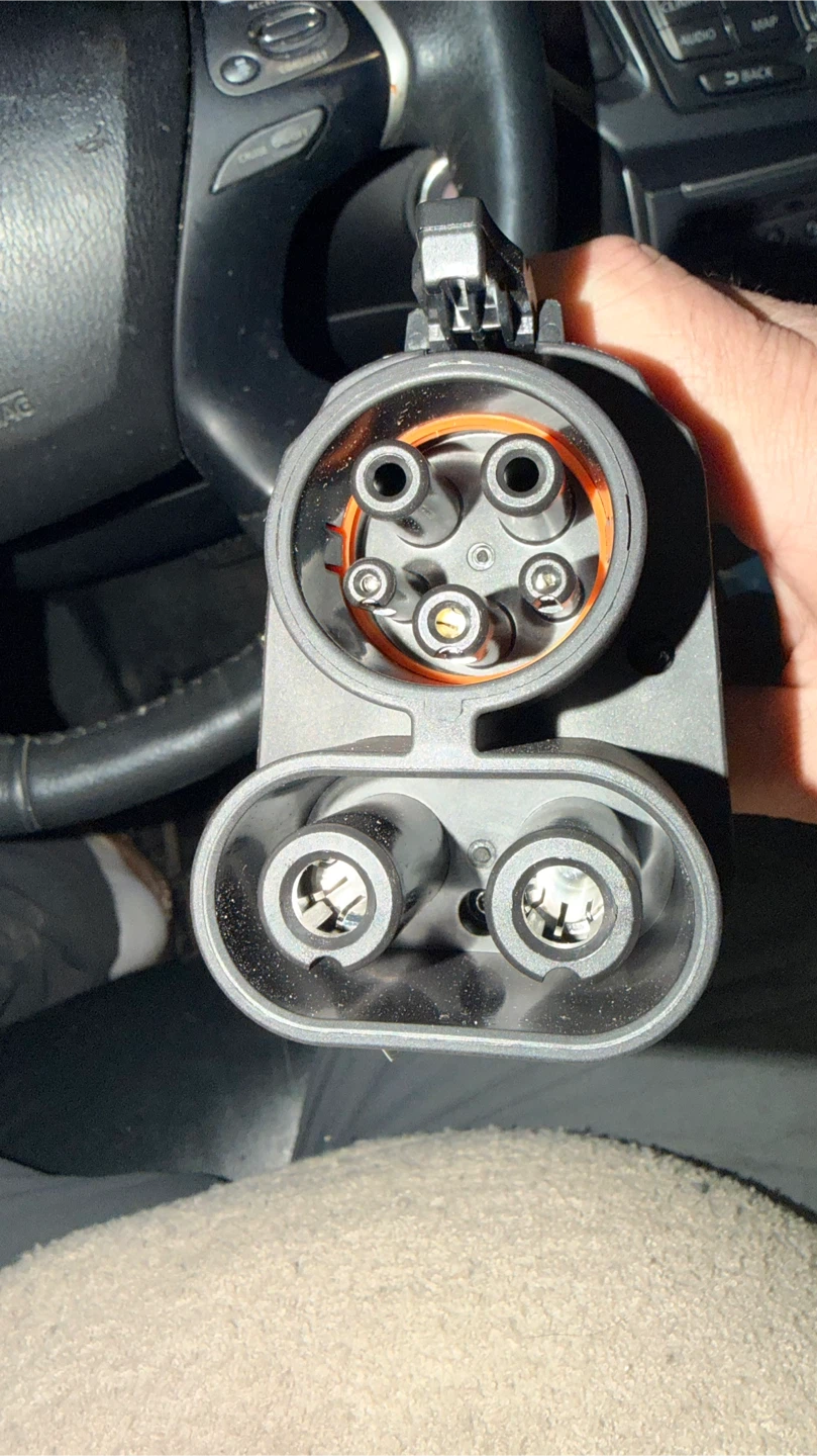 Tesla Mobile Connector Gen 3 - Charger - photo 5