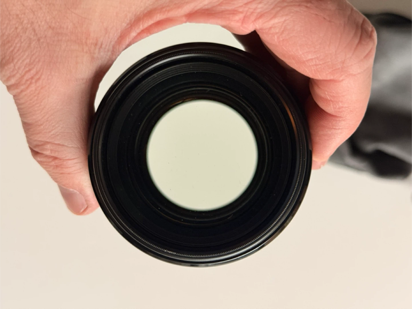 Canon EF 85mm f/1.8 USM Lens - photo 4