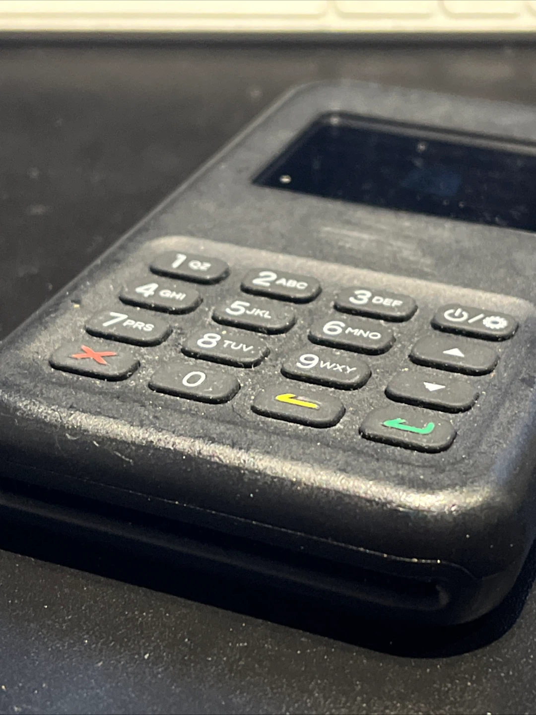 Shopify WisePad 3 WPC32 Credit Card Reader - photo 3