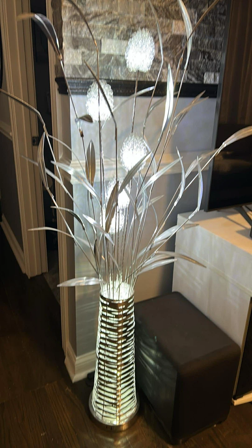 Dandelion Floor Lamp