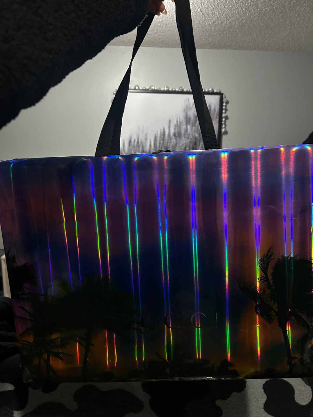 Gucci Iridescent Holiday Bag - photo 2