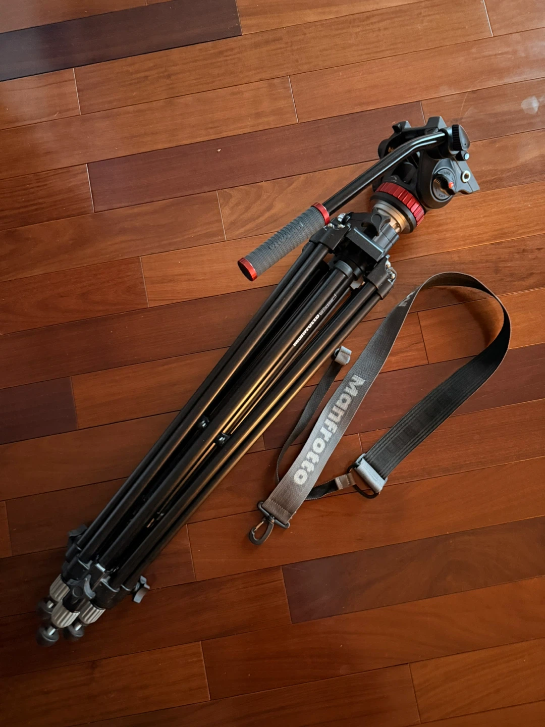 Manfrotto 028B Studio Tripod with 502AH Pro Video Head