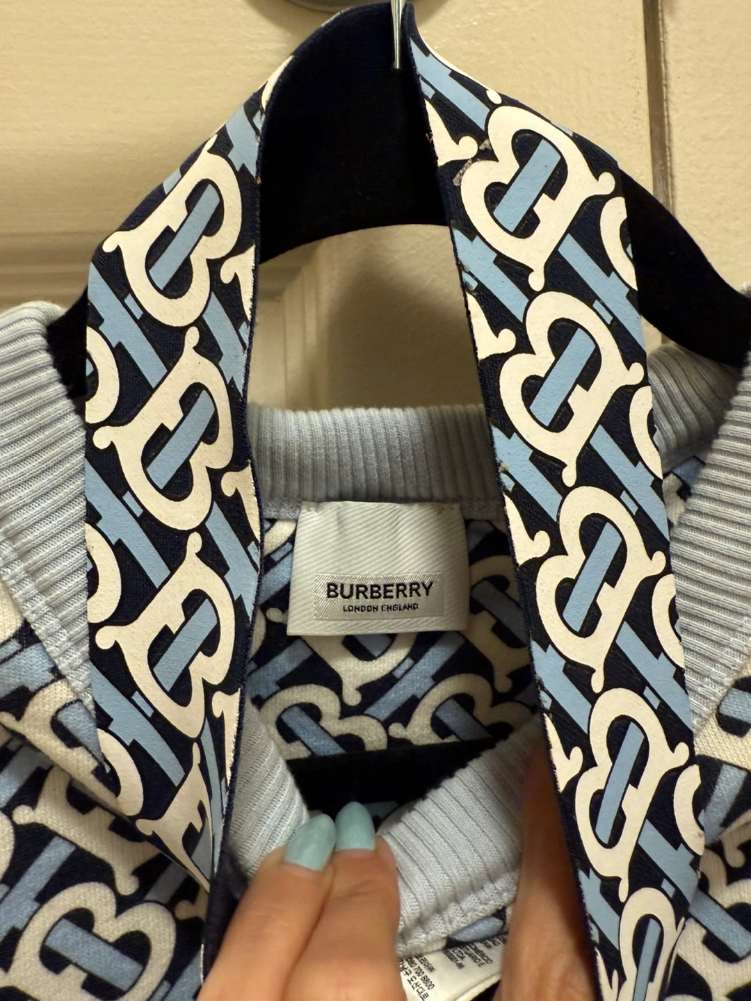 Burberry Monogram Print Sweatshirt and Headband - photo 3