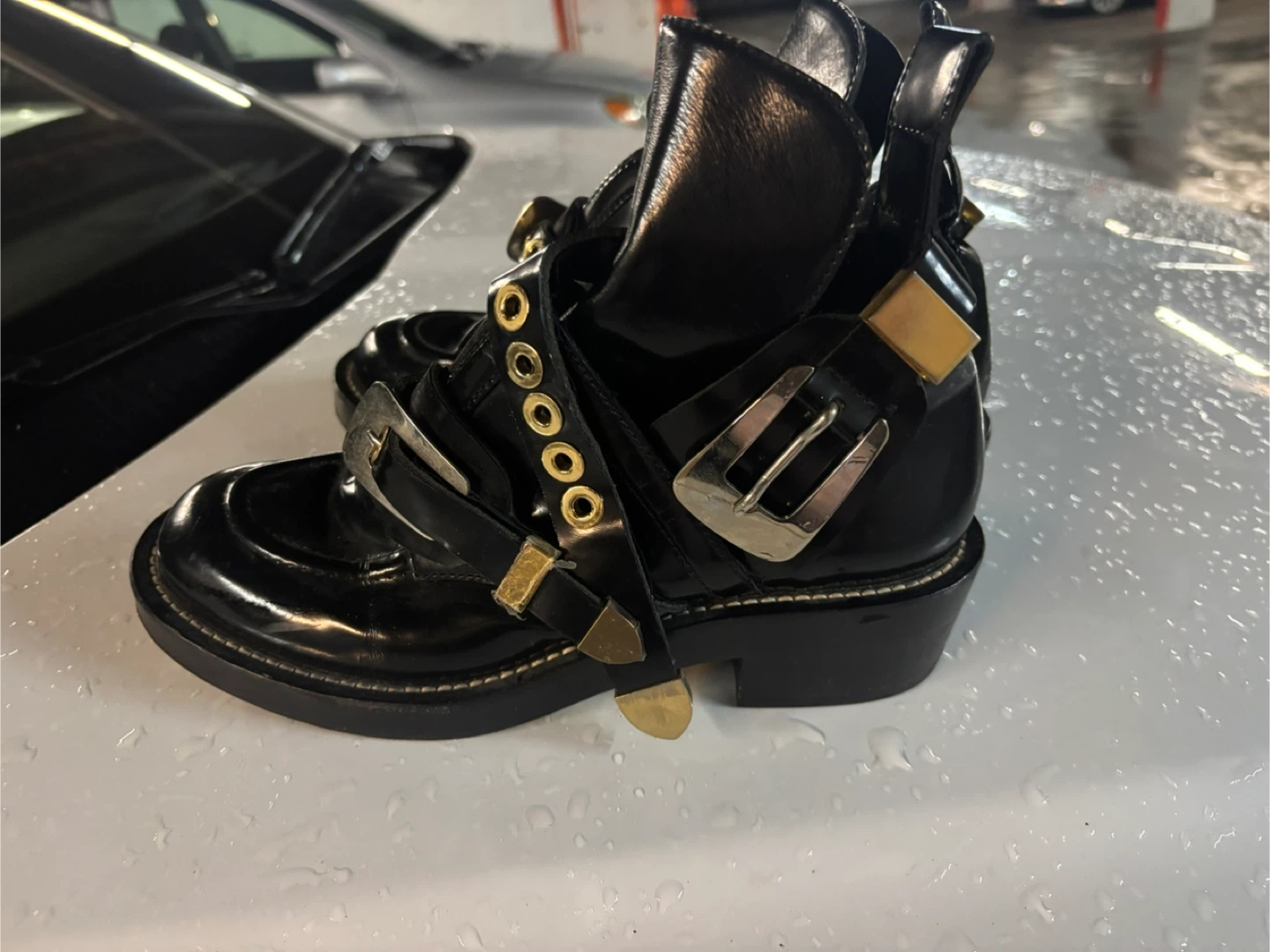 Shoes for adults - photo 2