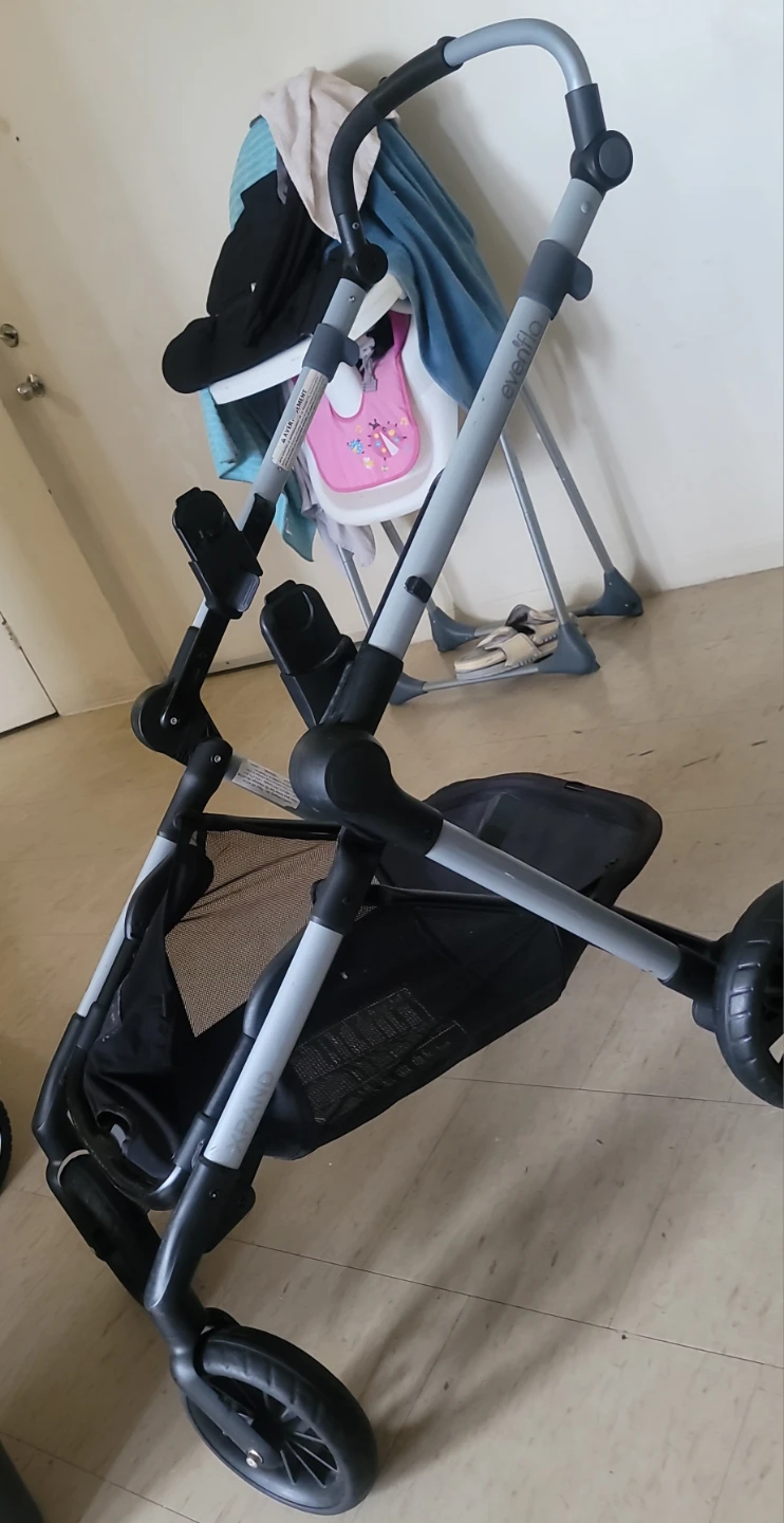 Evenflo Pivot Xpand Stroller