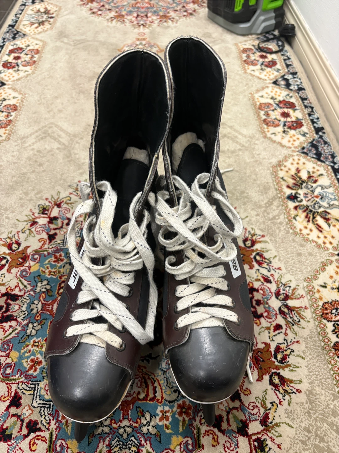 Bauer Challenger Ice Skates Size 10