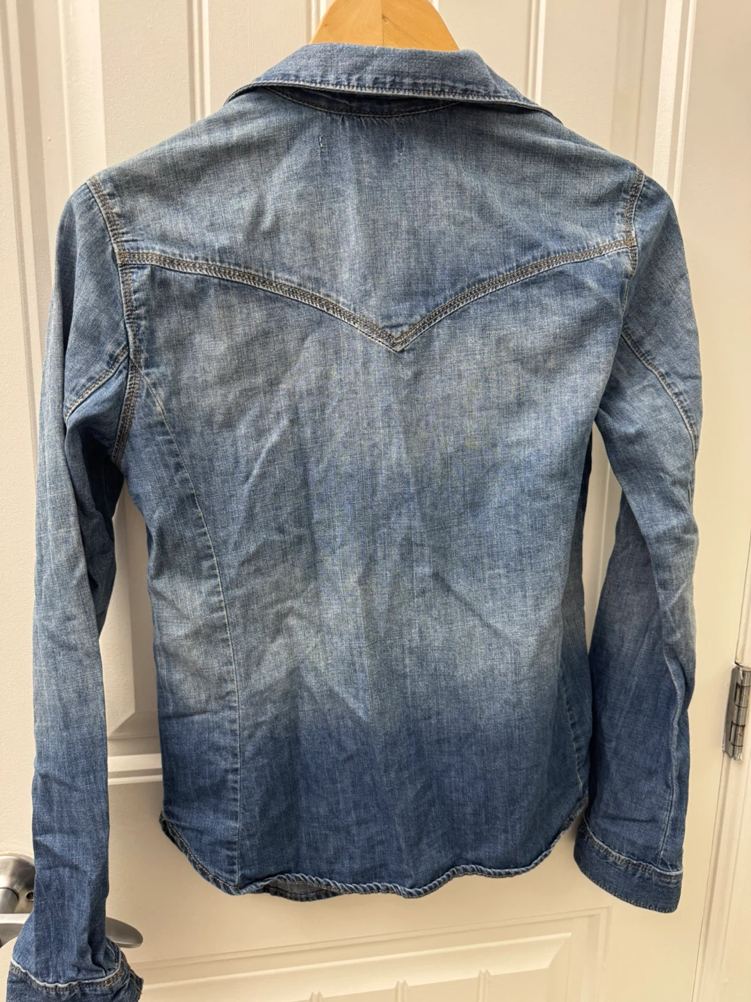 Juicy Couture Denim Shirt - Size XS - photo 5