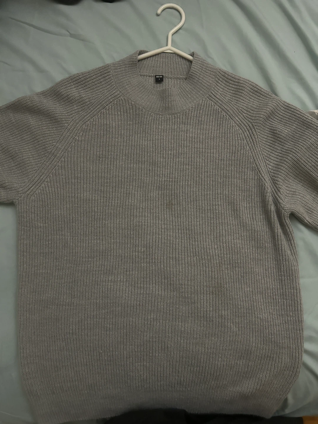 Uniqlo Grey Sweater - Size M
