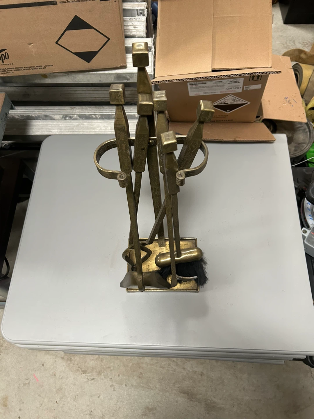 Fireplace tool set
