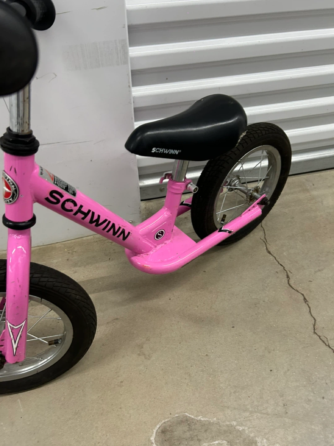 Schwinn Pink Balance Bike - photo 3