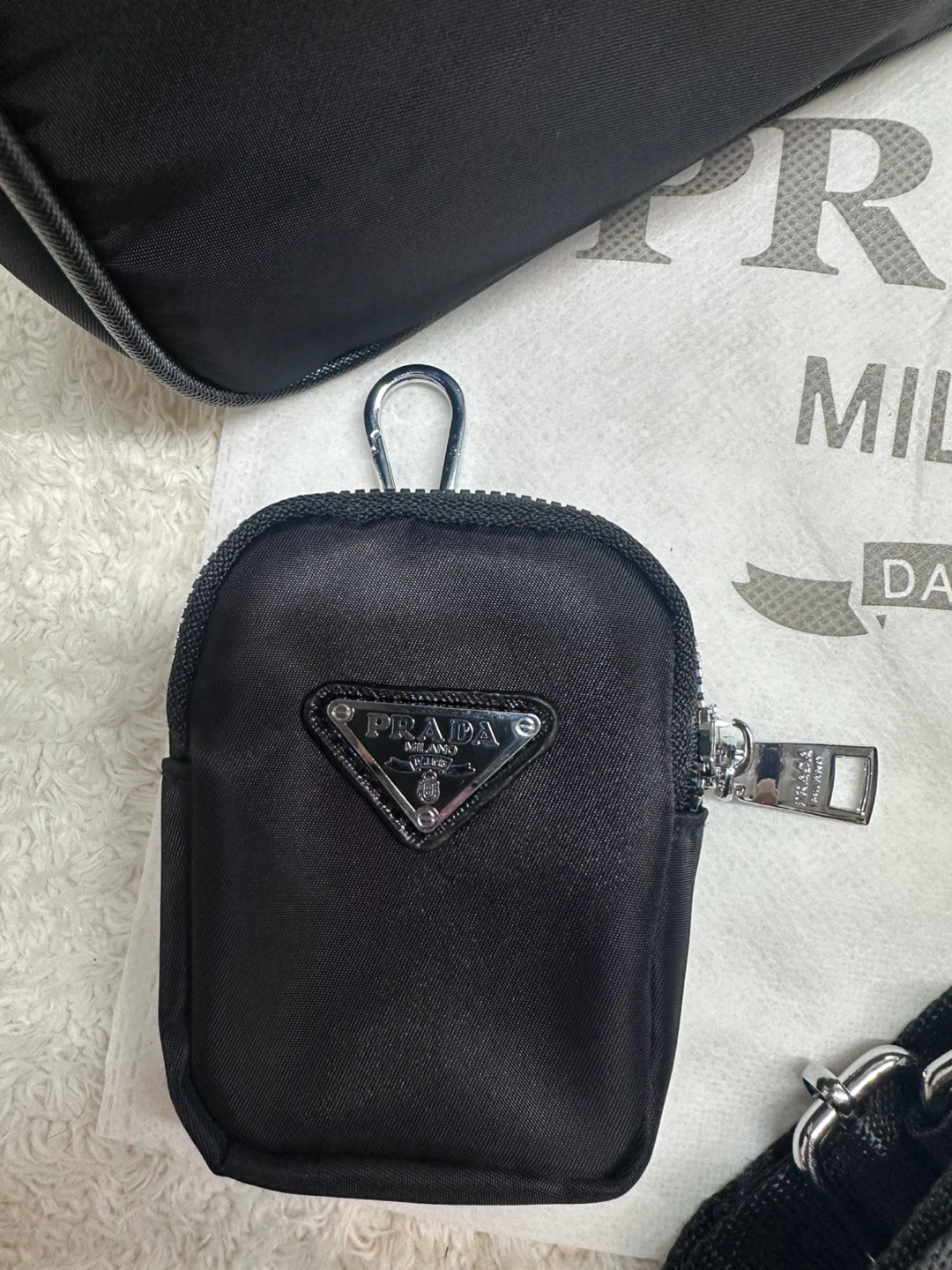 PRADA RE-EDITION 2005 Nylon Shoulder Bag – Full Set - photo 5