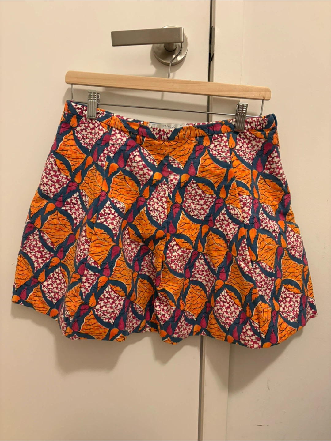 Zara Trafaluc Skirt - Size L