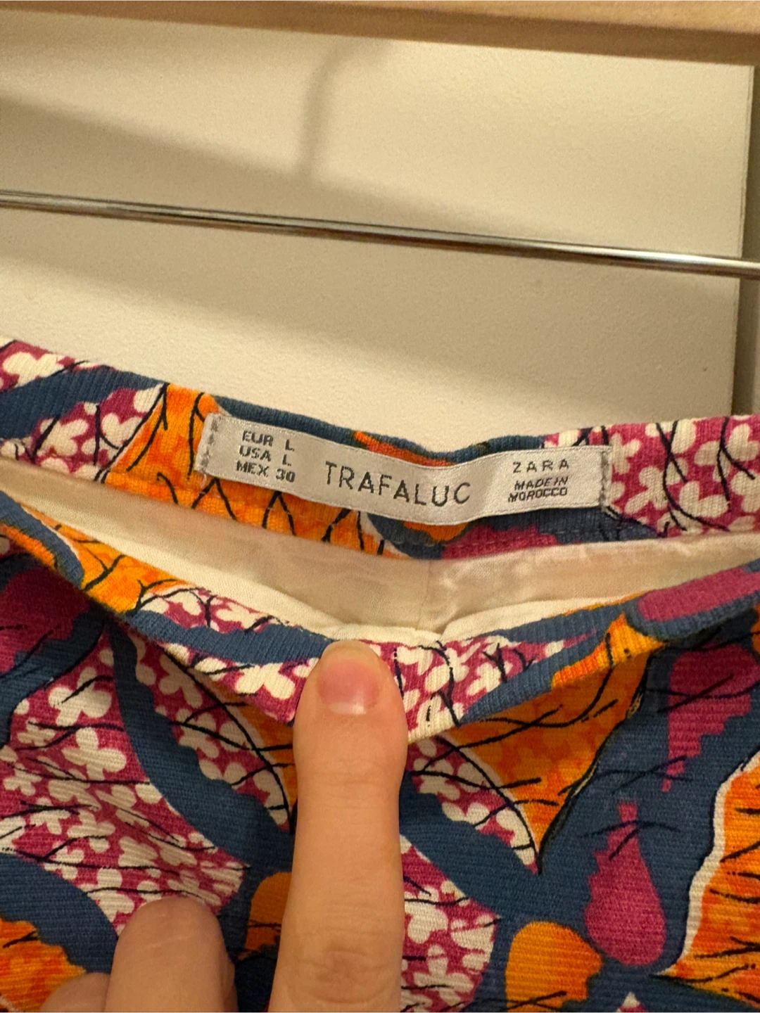 Zara Trafaluc Skirt - Size L - photo 2