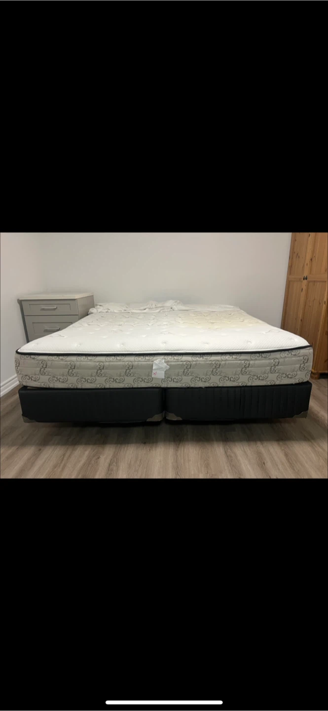 Free King Size Mattress - photo 2