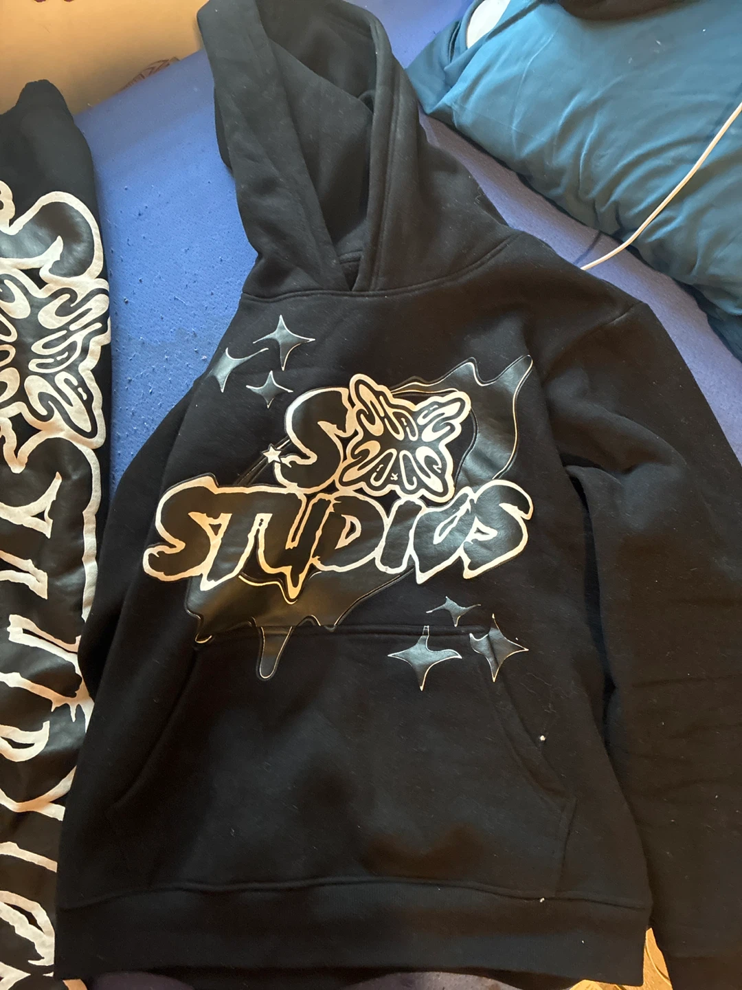 sb studios  Black Hoodie and Sweatpant Set with a came nike ski