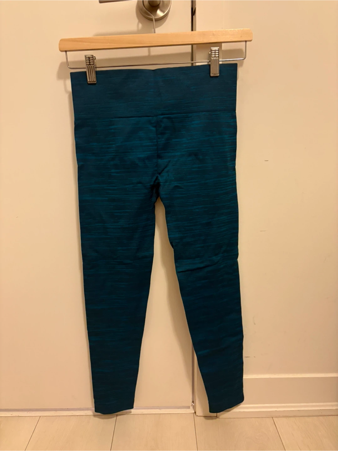 Gymshark Teal Leggings - Size M - photo 2