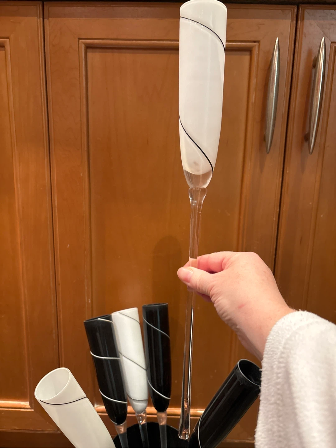 🧡Champagne Flutes Set - Black & White - photo 2