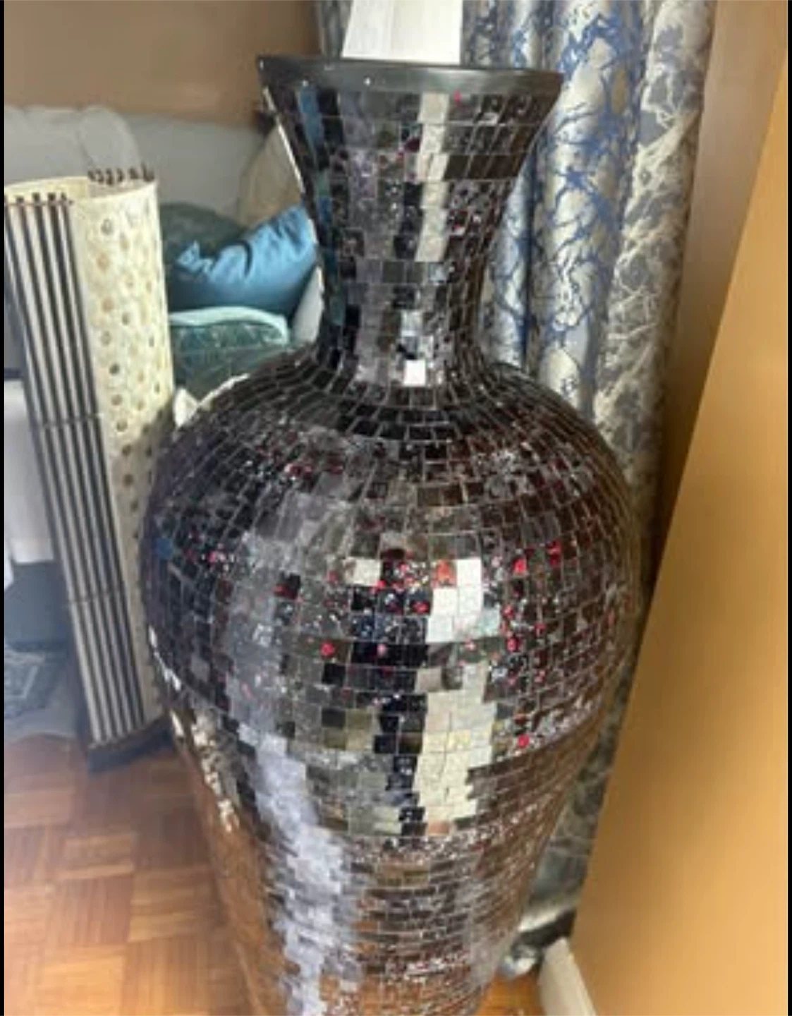 Mosaic Vase - Black