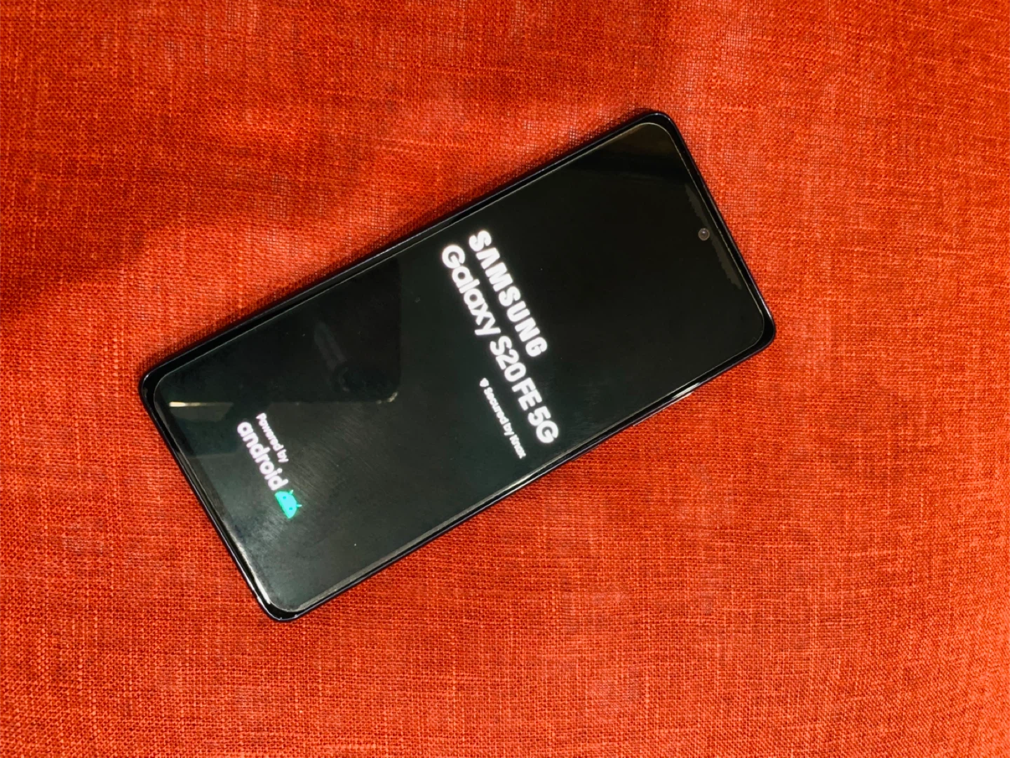 Samsung Galaxy S20 FE 5G - photo 3
