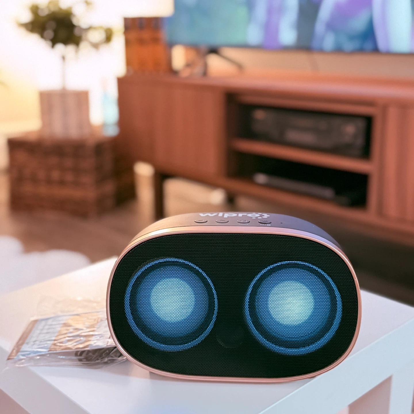 Retro Bluetooth Speaker w/ Color Changing Lights - photo 3