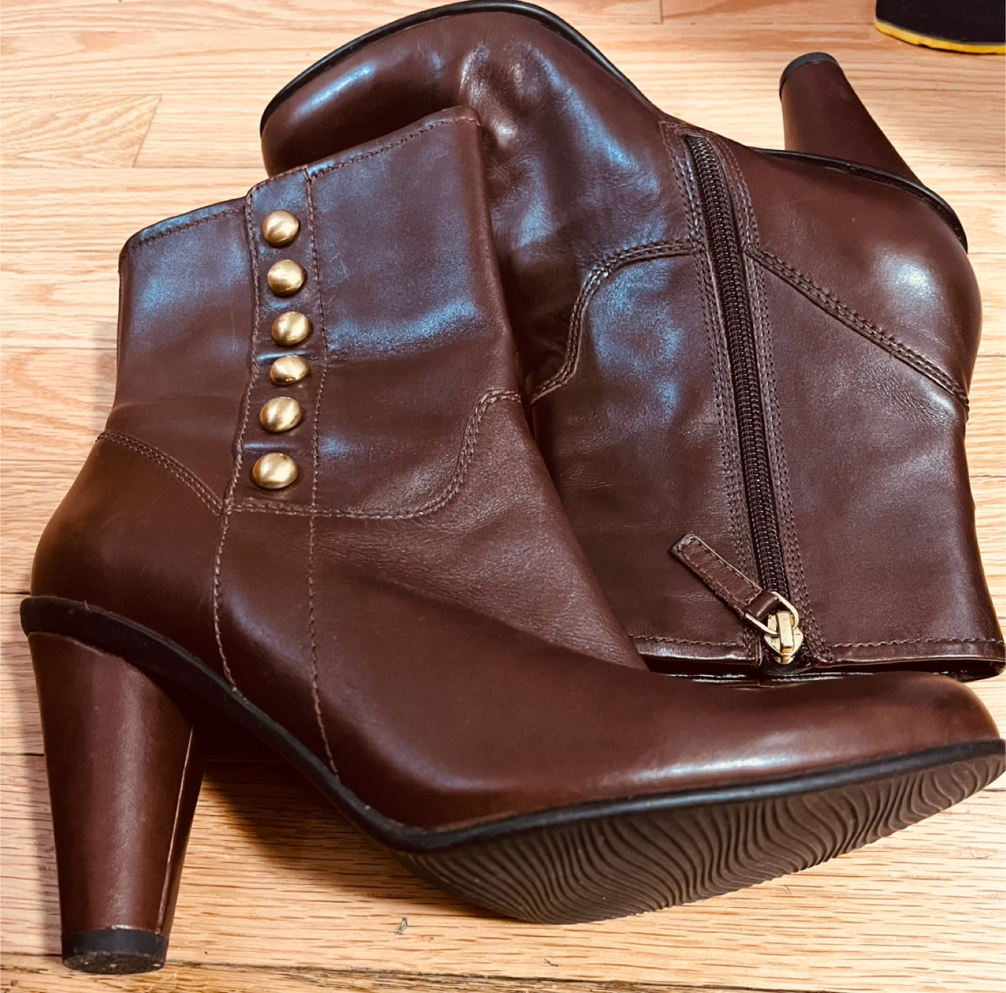 ECCO Brown Leather Ankle Boots - Size 39