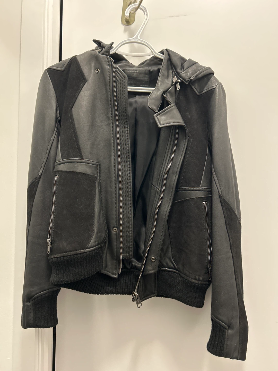 Brand new 5cm Black Leather Jacket - Size Small 🧡 - photo 3