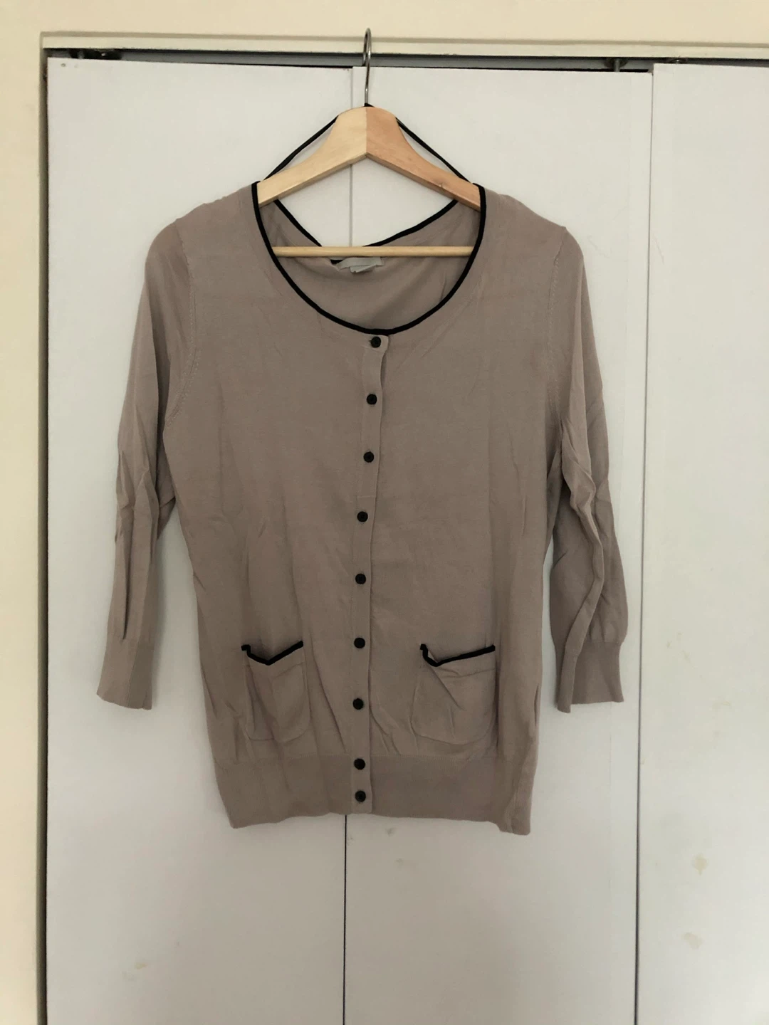 H&M Cardigan - Size M