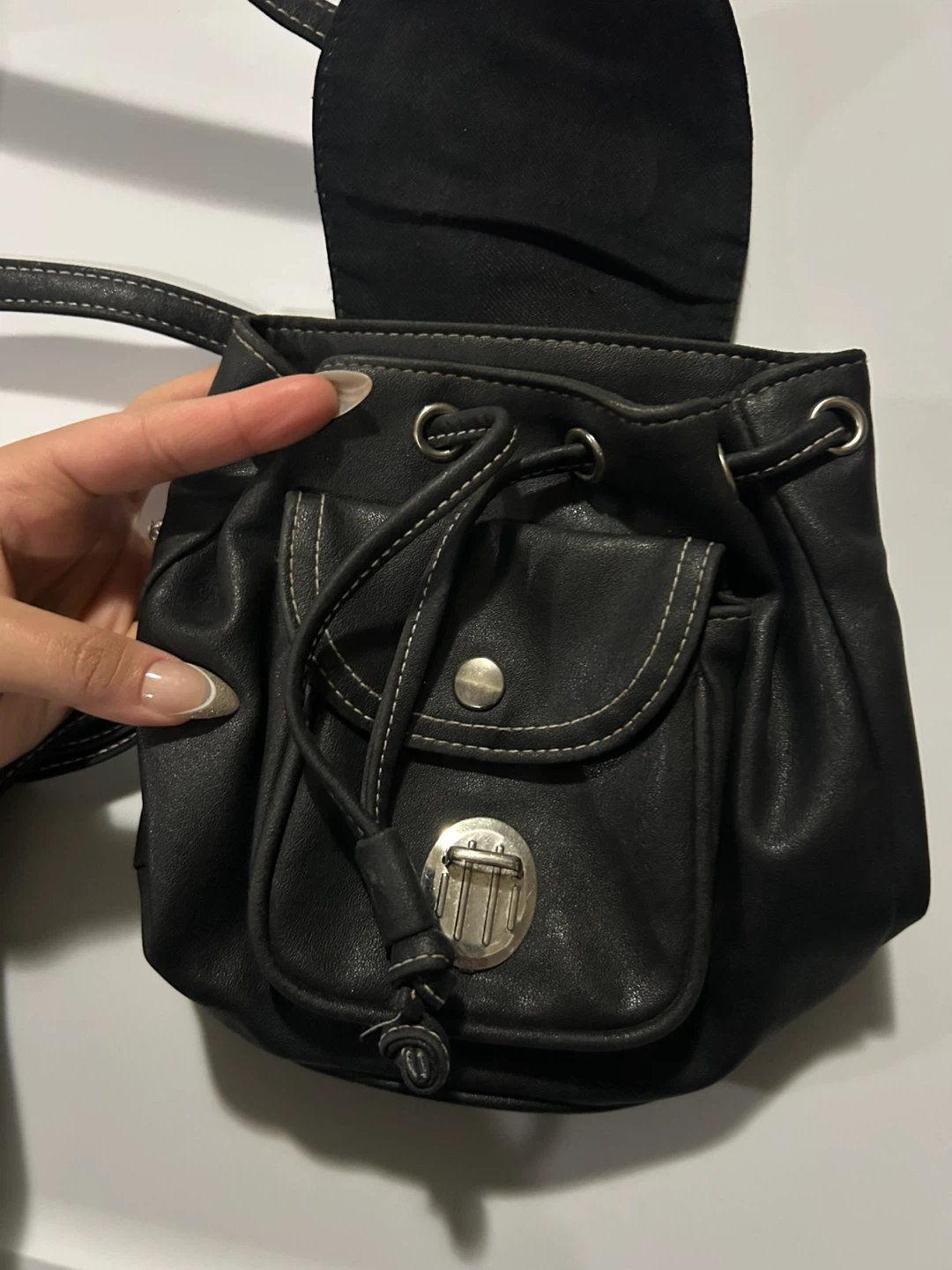 🏆 EQUIP Black Mini Backpack - photo 3